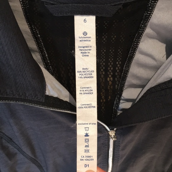 Lululemon jacket - Picture 4 of 5